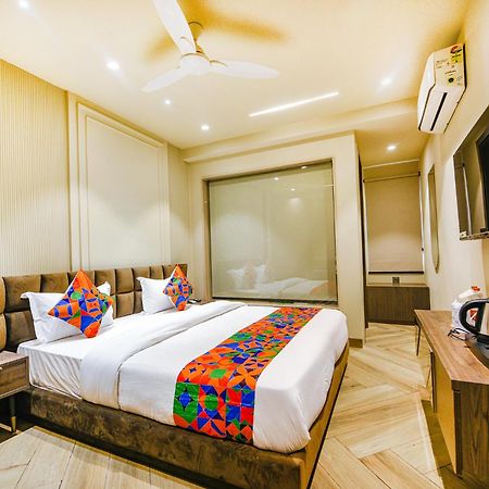 Fabhotel Prime Qotel Janakpuri Delhi  Exterior photo