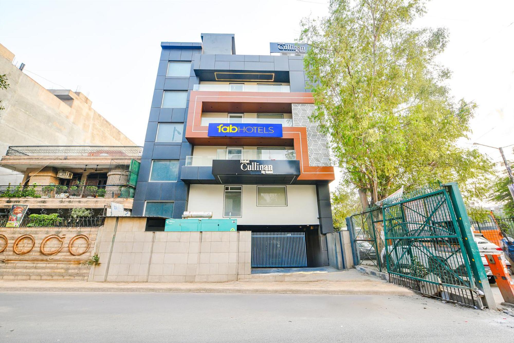 Fabhotel Prime Qotel Janakpuri Delhi  Exterior photo